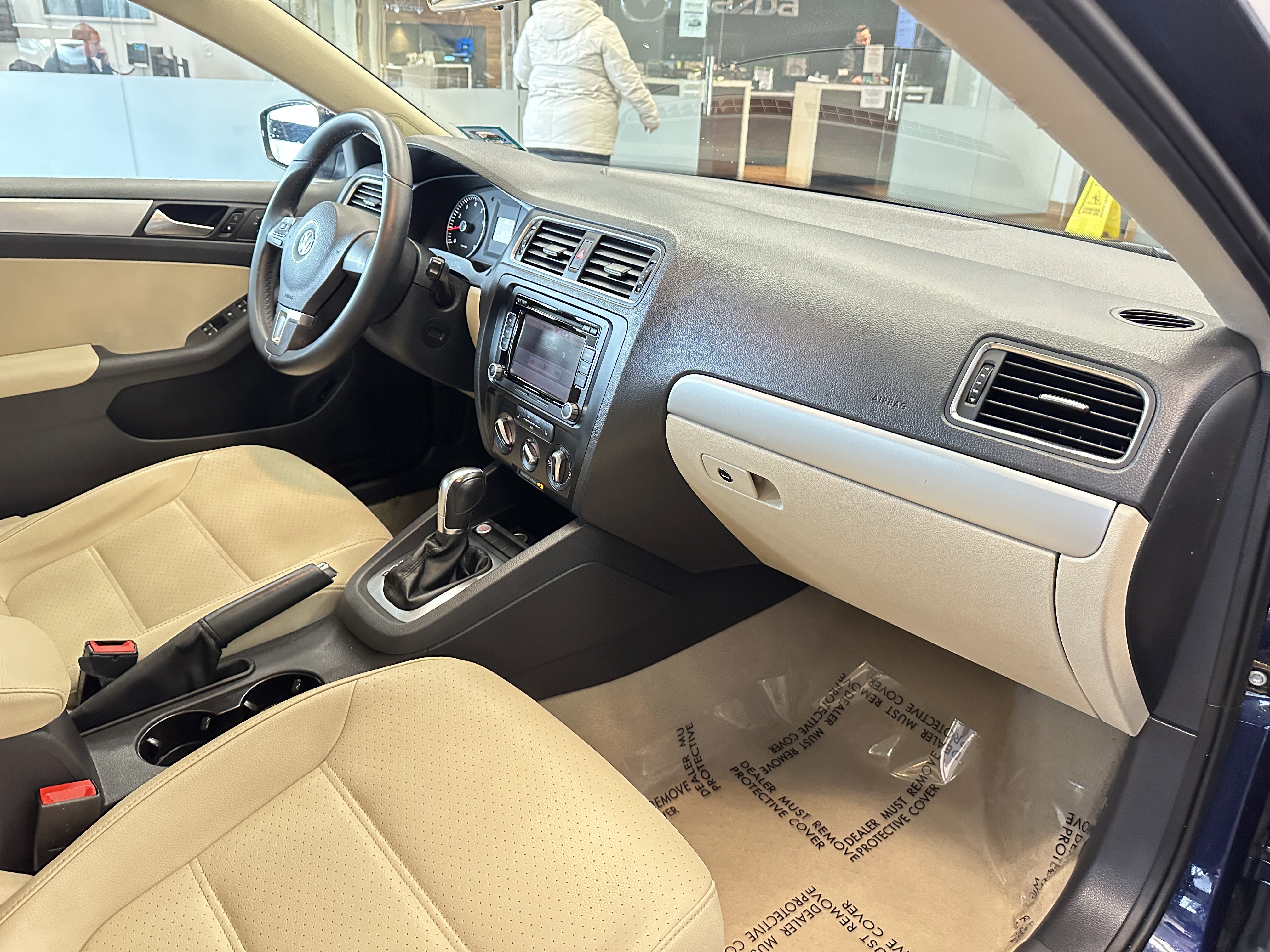 Used 2014 Volkswagen Jetta SE image 33