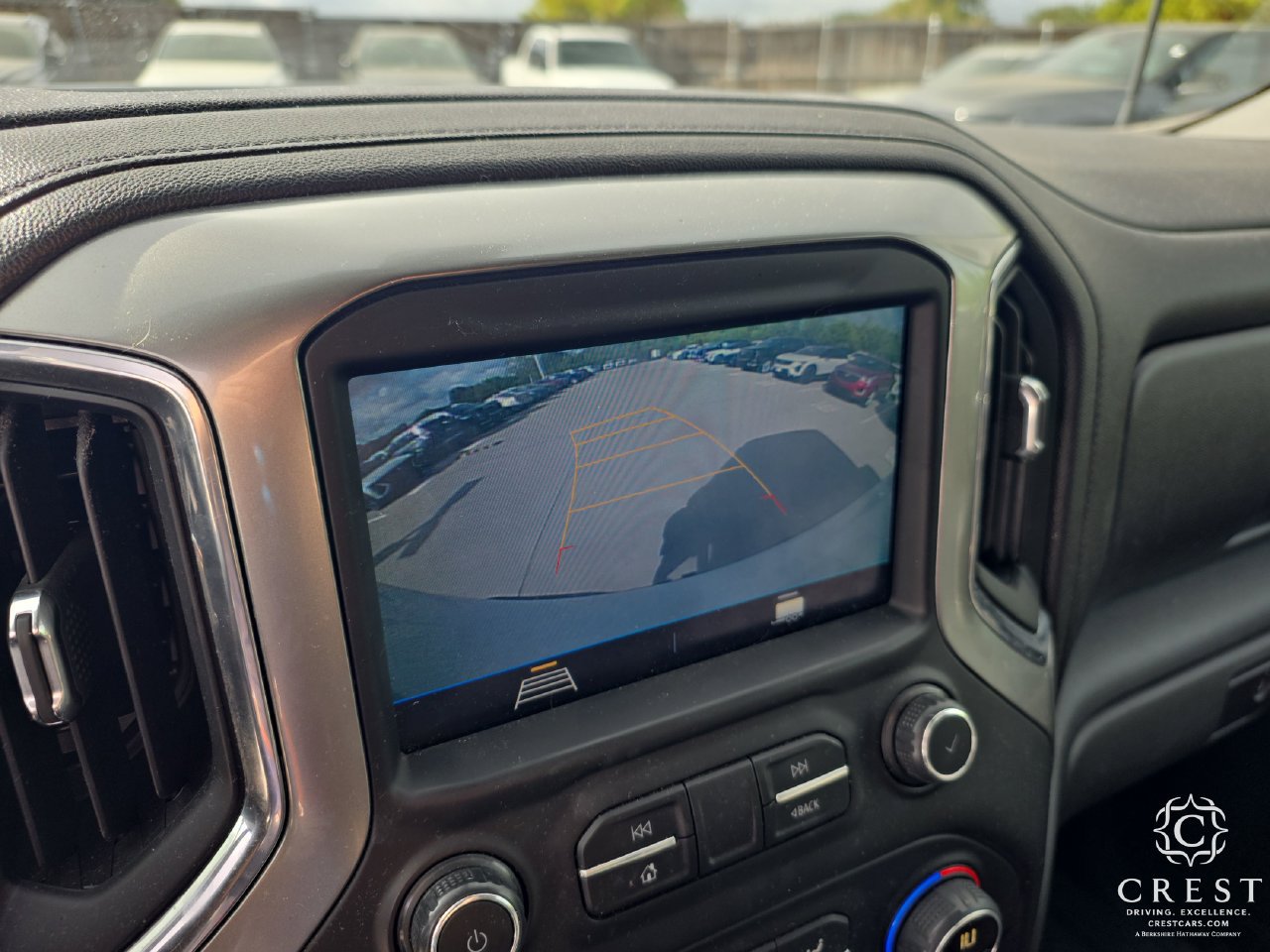 Used 2019 Chevrolet Silverado 1500 LT Trail Boss AWD/4WD image 19