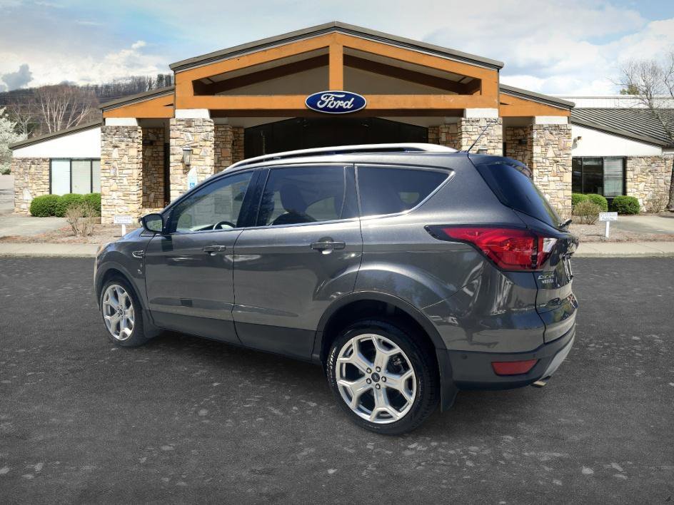 Used 2019 Ford Escape Titanium AWD/4WD image 6