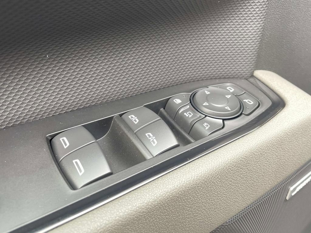 New 2026 Chevrolet Silverado 2500 ZR2 image 16