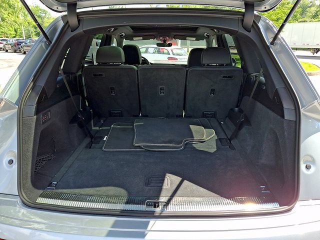 Certified 2025 Audi Q7 3.0T Premium Plus AWD/4WD image 30