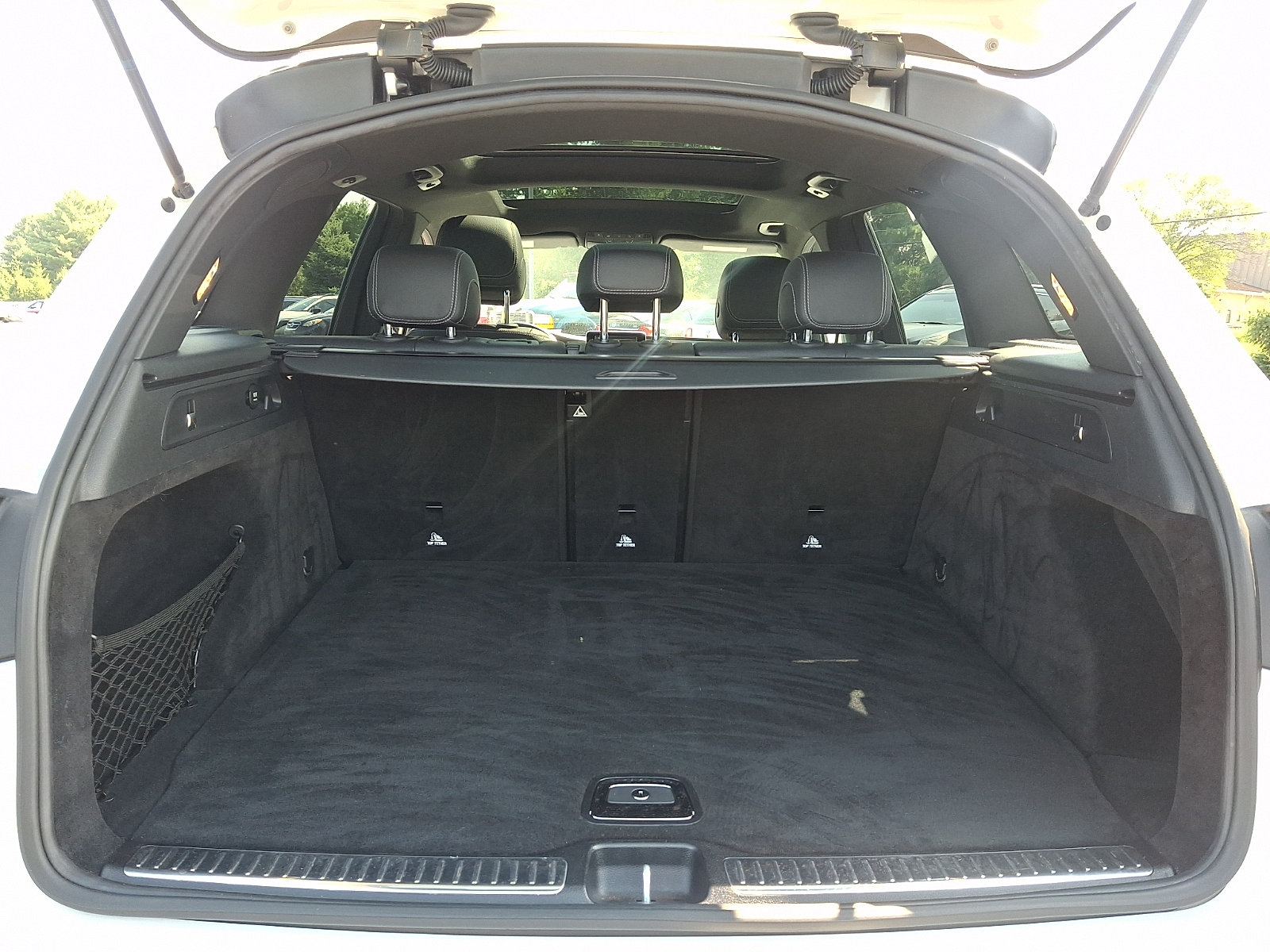 Used 2017 Mercedes-Benz GLC 300 4MATIC image 29