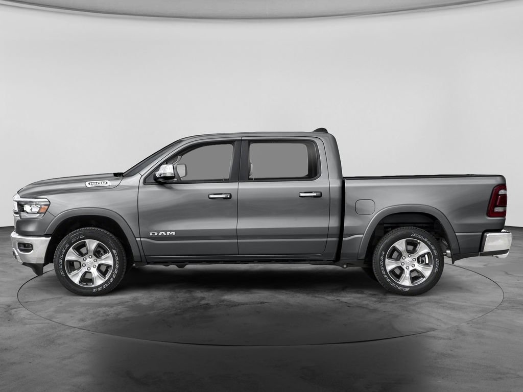 Used 2022 RAM 1500 Laramie AWD/4WD image 4
