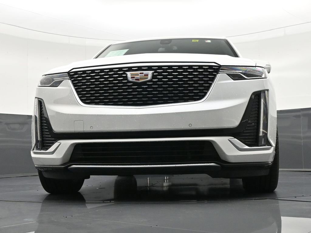 Used 2023 Cadillac XT6 Premium Luxury image 31