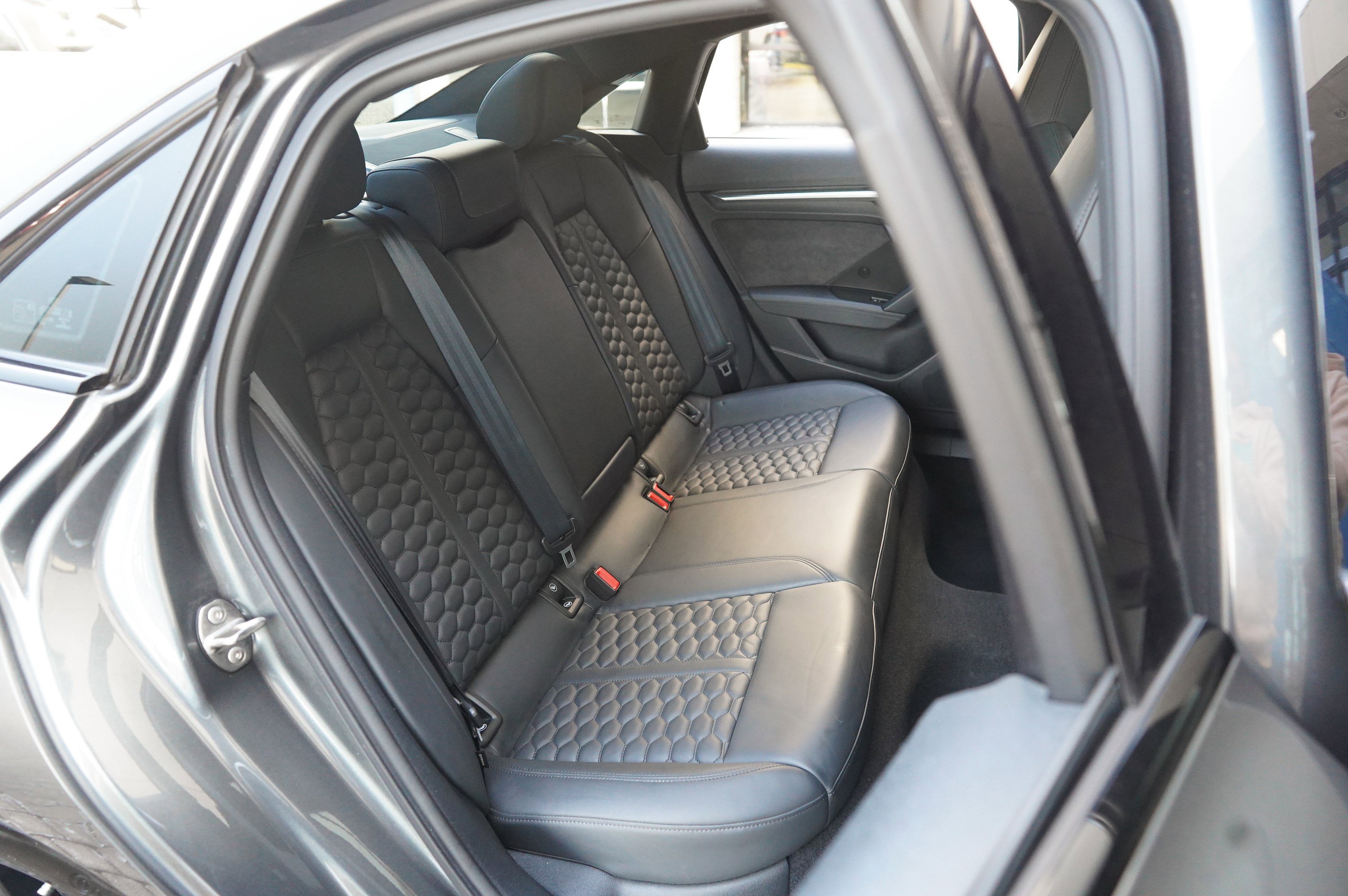 Used 2023 Audi RS 3 image 37