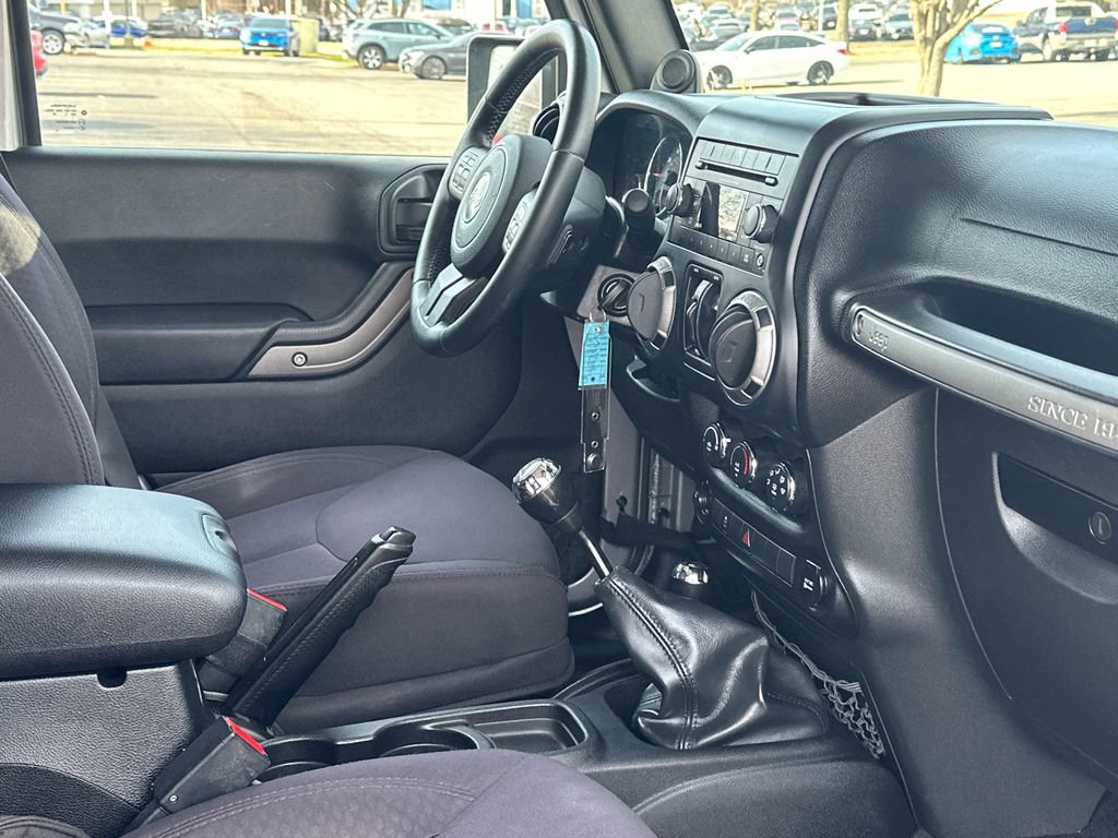 Used 2014 Jeep Wrangler Unlimited Sport w/ Quick Order Package 23S image 8