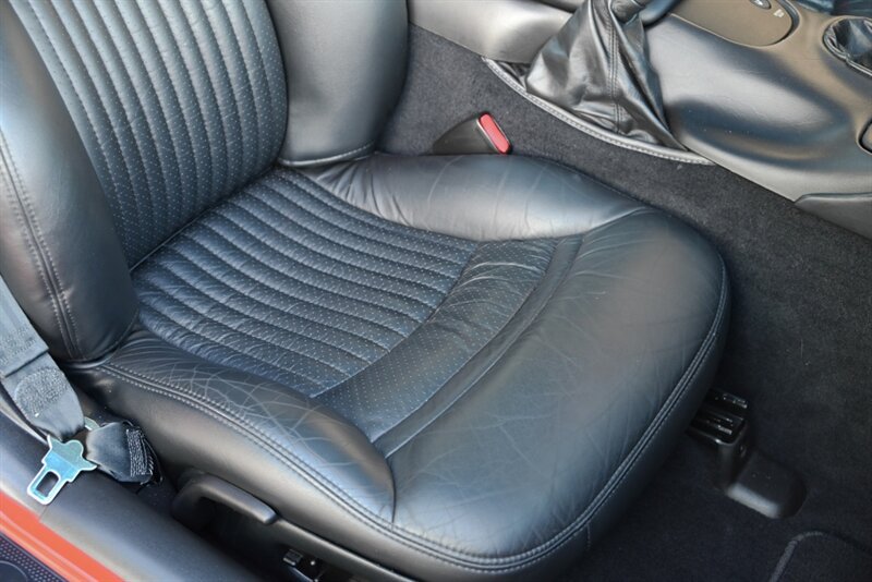Used 1999 Chevrolet Corvette Coupe w/ Memory Pkg RWD image 20