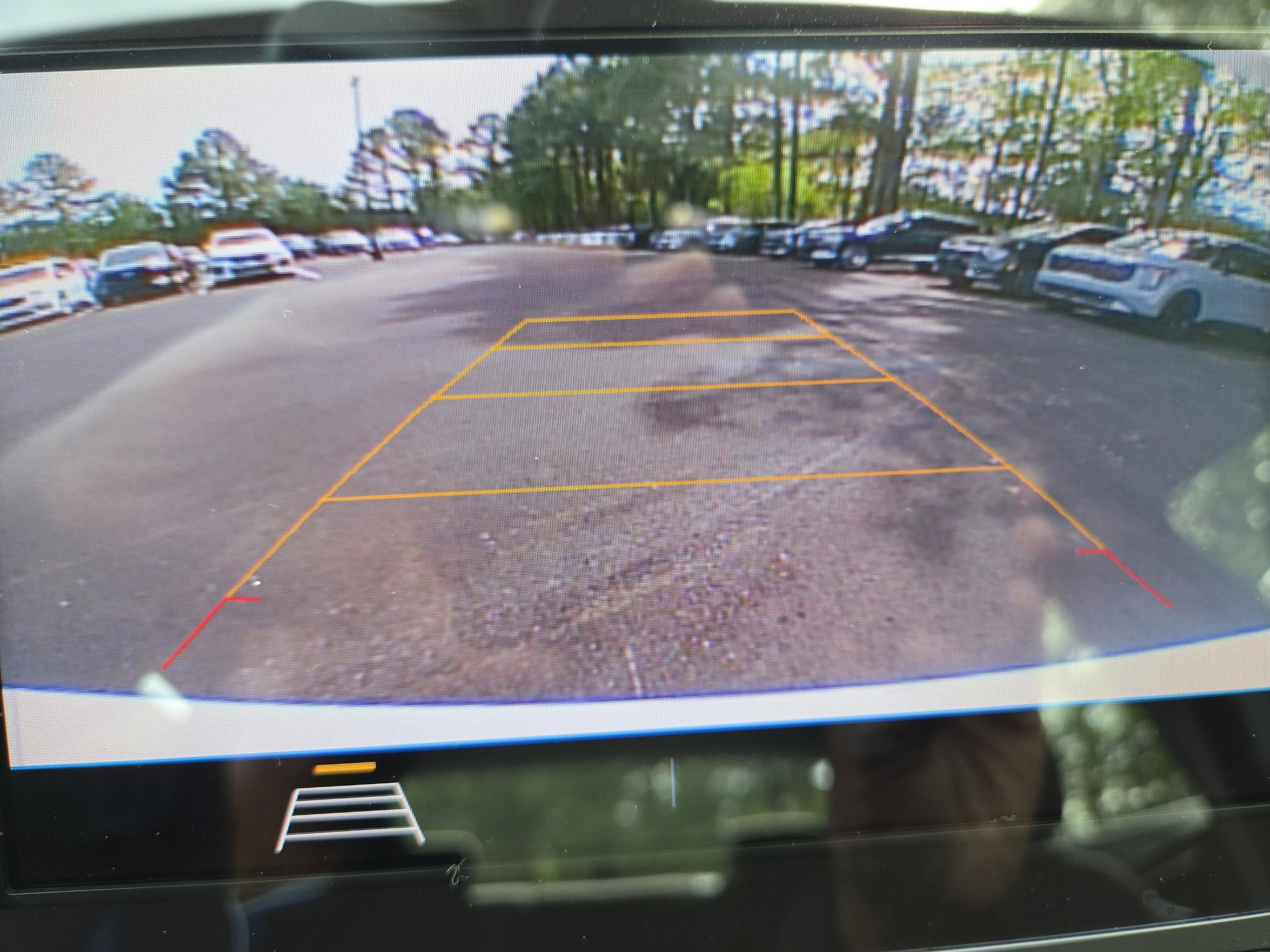 Used 2020 Chevrolet Malibu RS image 19