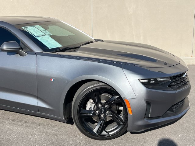 Used 2021 Chevrolet Camaro LT RWD image 2