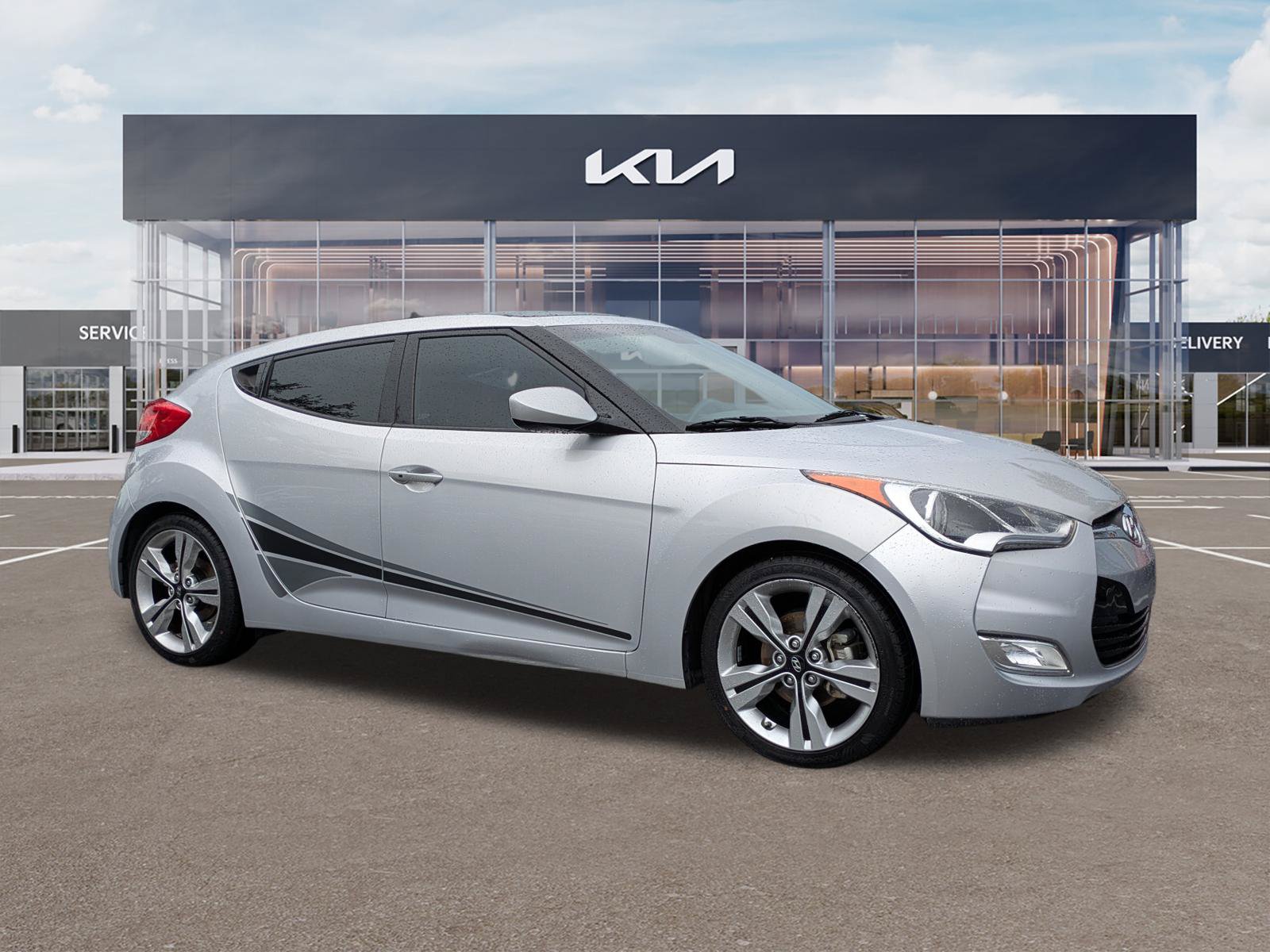 Used 2017 Hyundai Veloster Value Edition w/ Graphic Package (Lower Body)