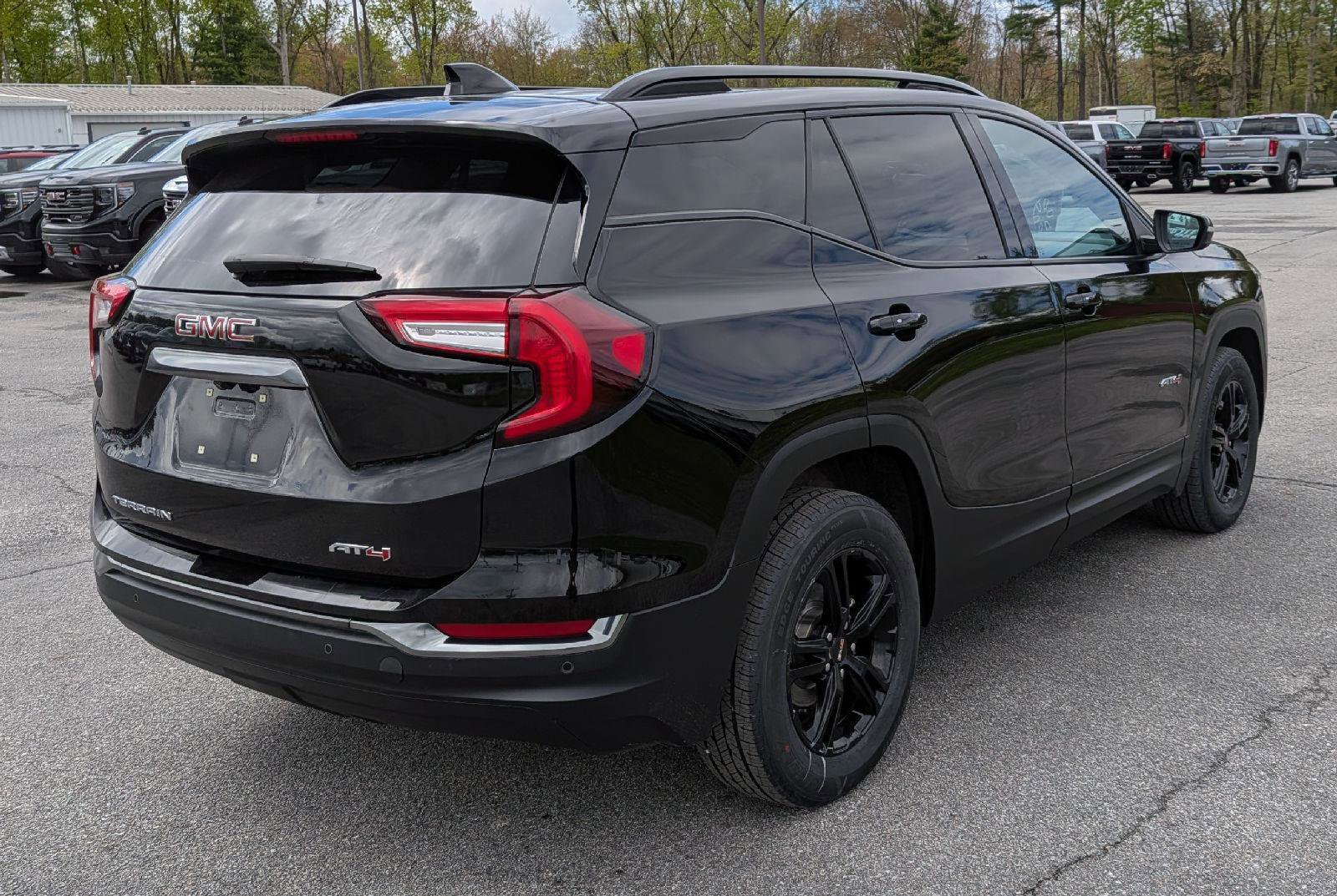 Used 2023 GMC Terrain AT4 w/ Infotainment Package II AWD/4WD image 8