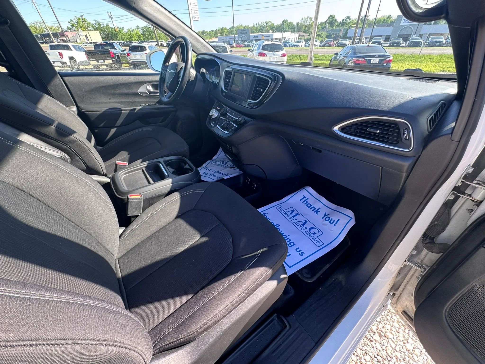 Used 2019 Chrysler Pacifica Touring Plus FWD image 24