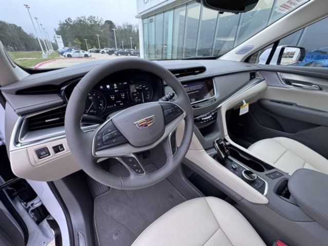 New 2026 Cadillac XT5 Premium Luxury w/ Driver Assist Package image 12