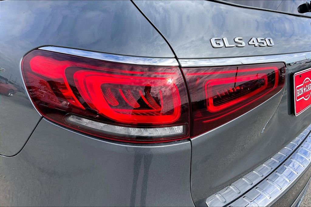 Used 2021 Mercedes-Benz GLS 450 4MATIC image 20