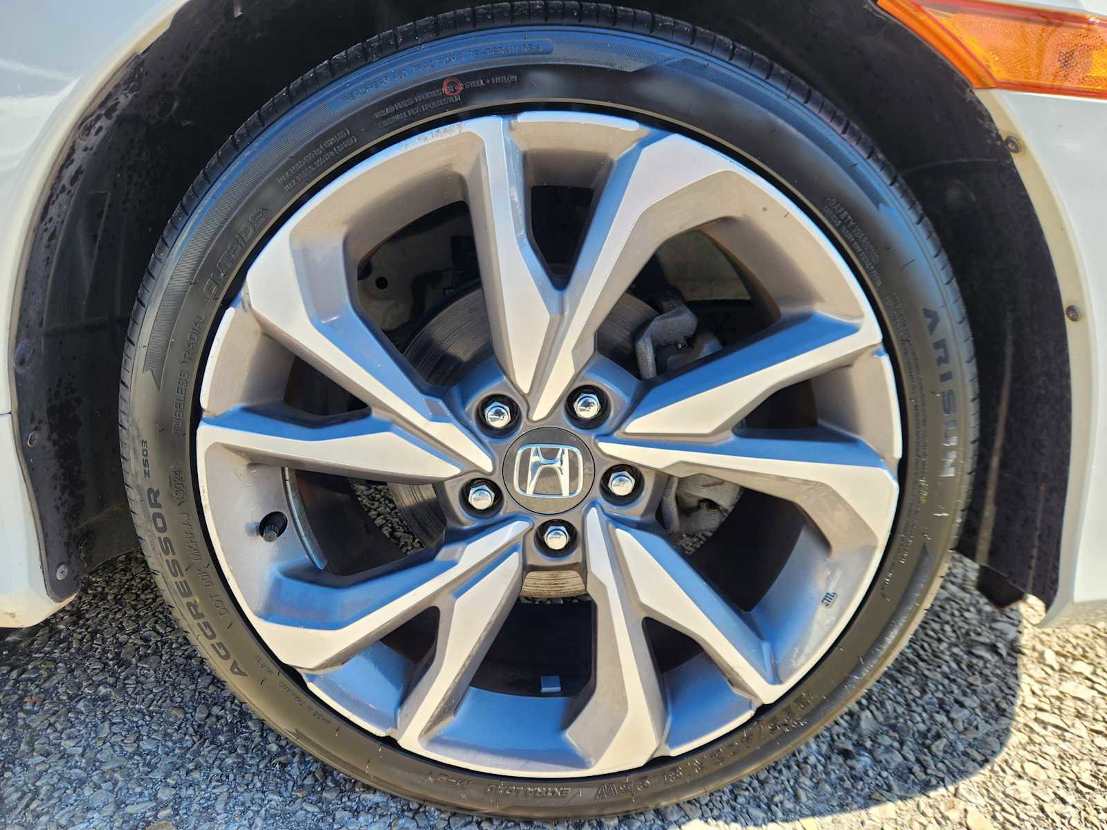 Used 2019 Honda Civic Touring image 21
