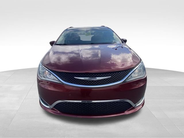 Used 2018 Chrysler Pacifica Touring Plus FWD image 16