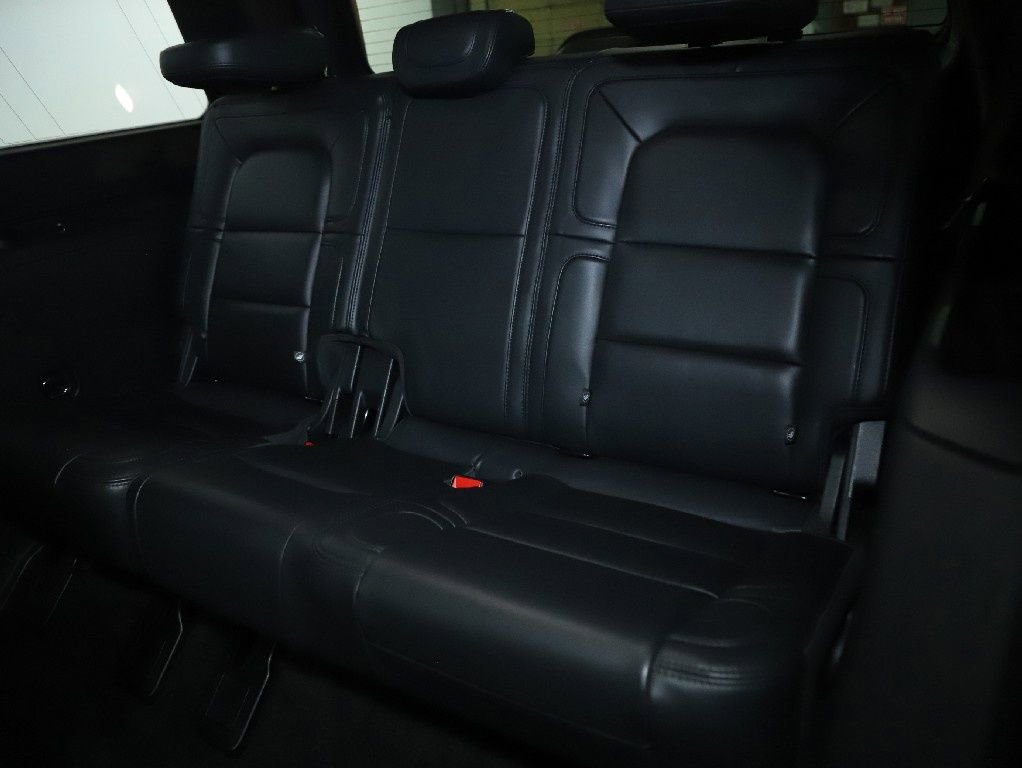 Used 2022 Lincoln Navigator Reserve image 14
