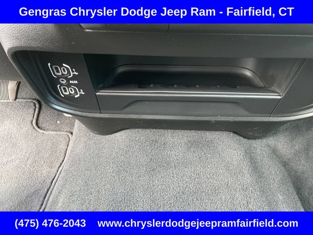 Certified 2024 RAM 2500 Big Horn AWD/4WD image 44
