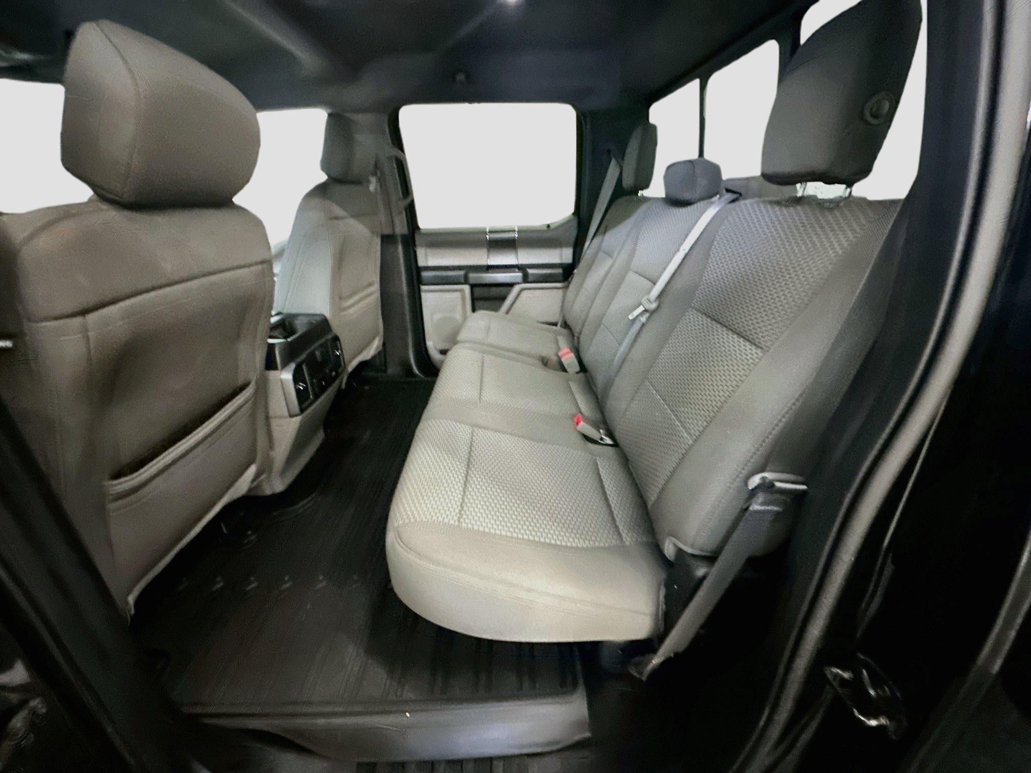 Used 2018 Ford F150 XLT w/ Equipment Group 302A Luxury AWD/4WD image 28