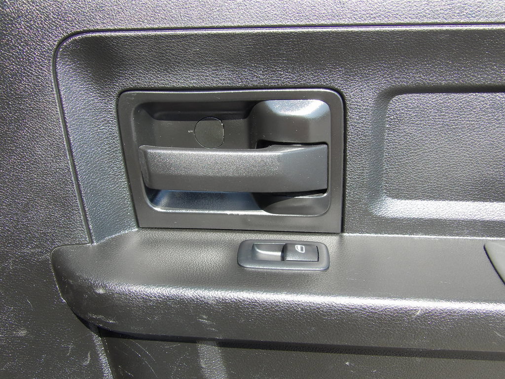 Used 2022 RAM 3500 Tradesman w/ Chrome Appearance Group AWD/4WD image 35