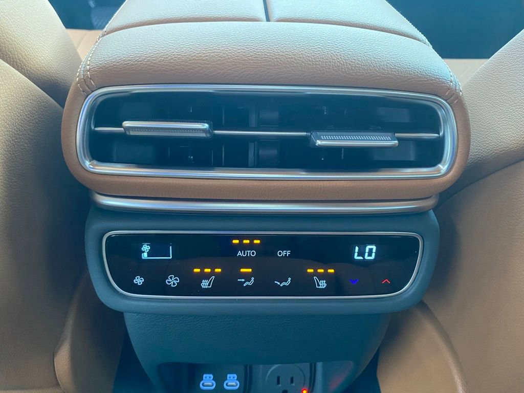 New 2026 Genesis GV80 2.5T Prestige image 19