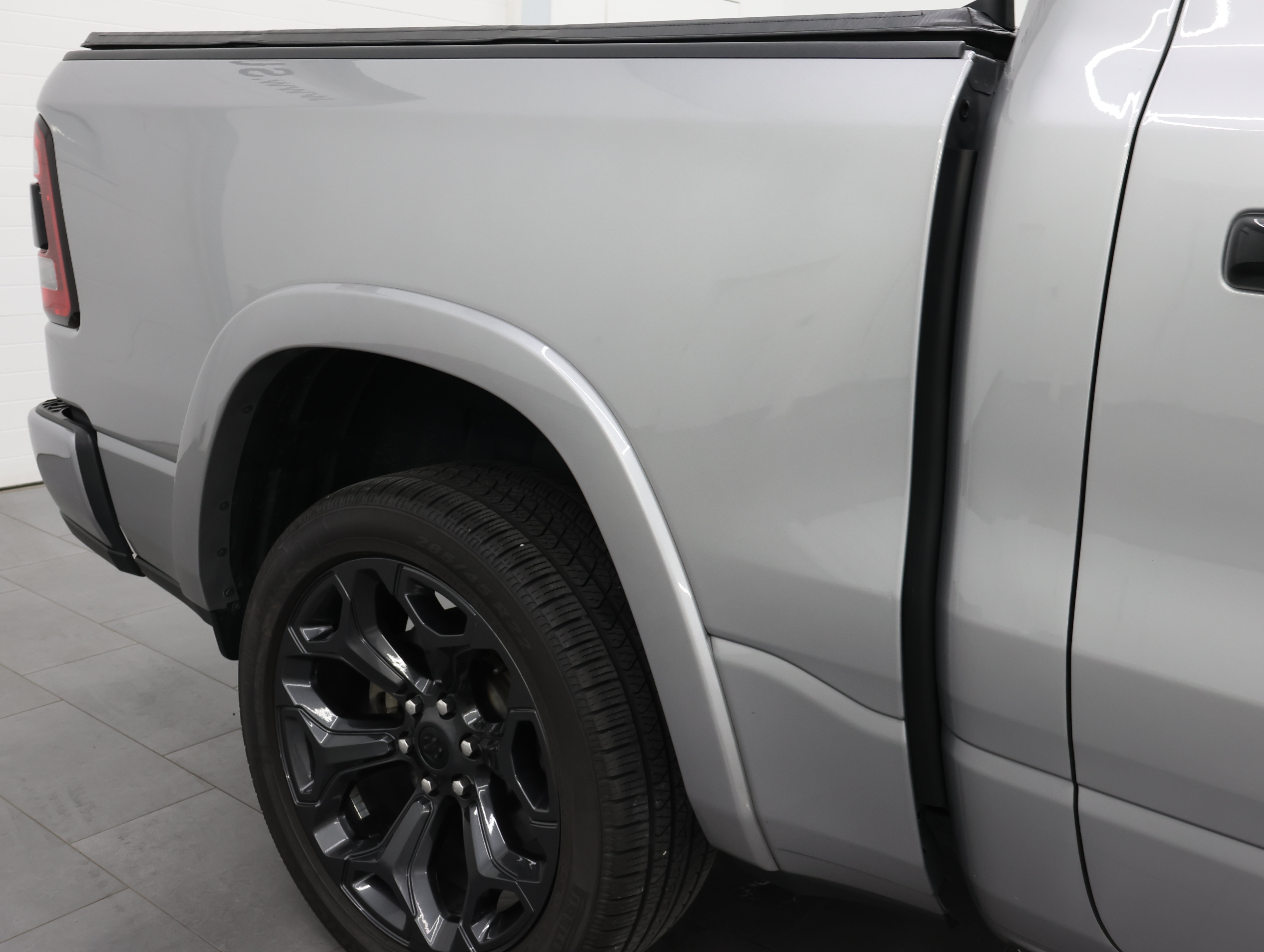 Used 2023 RAM 1500 Limited w/ Night Edition AWD/4WD image 28