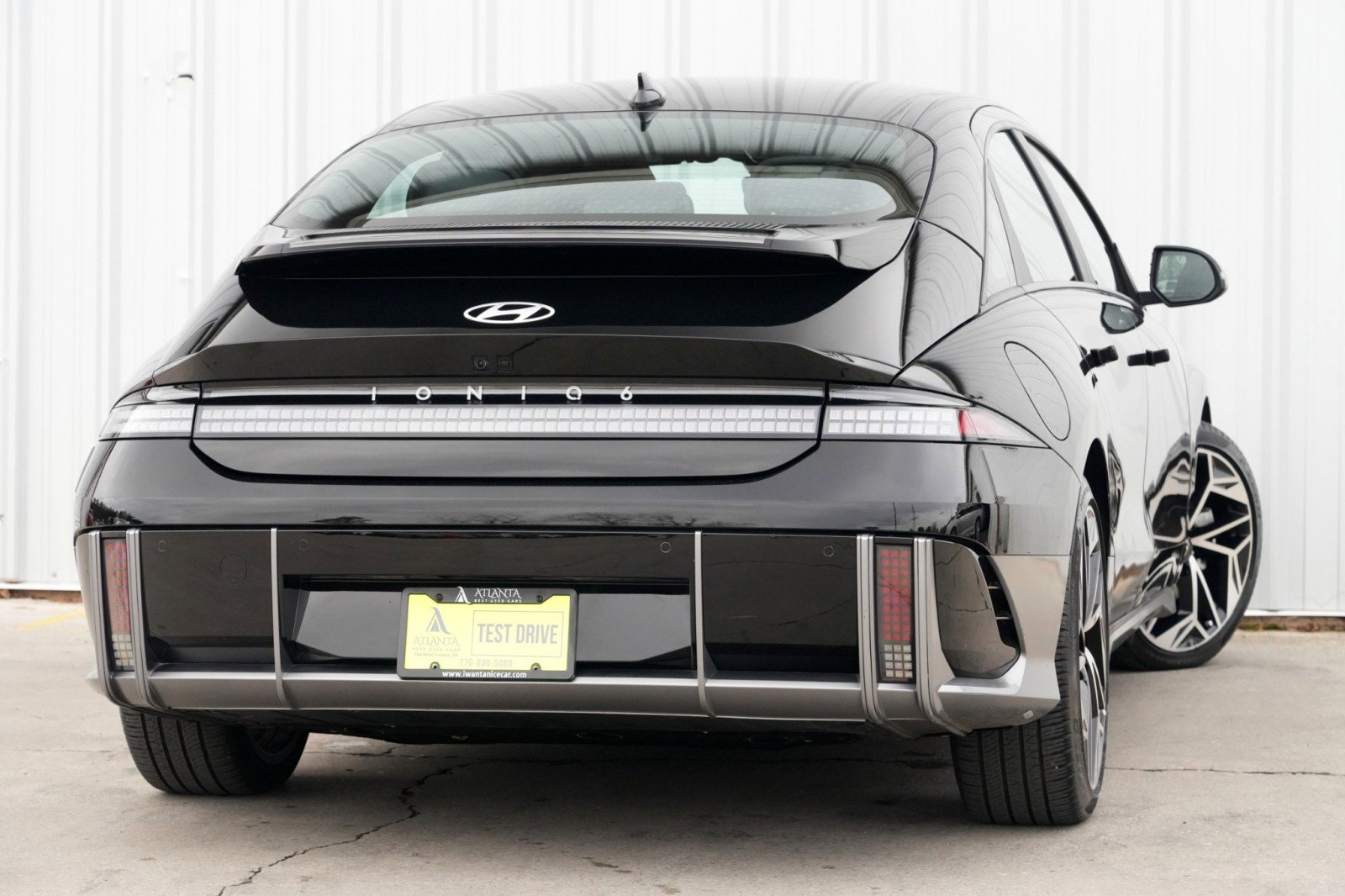 Used 2023 Hyundai Ioniq 6 SEL image 4