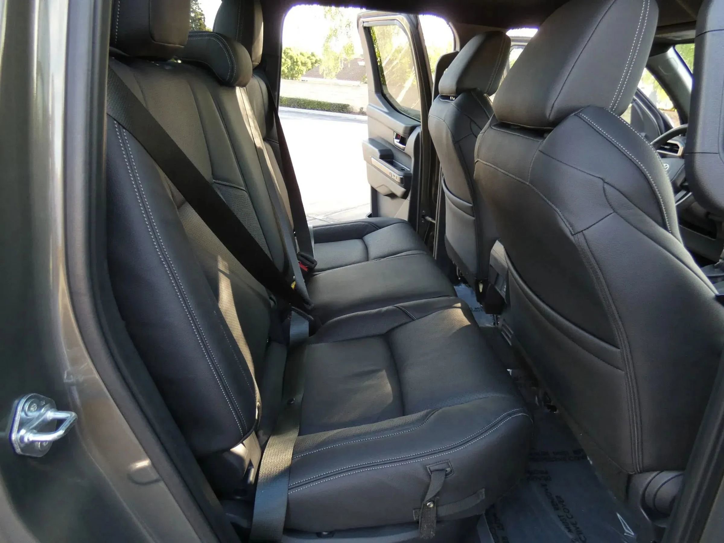 Used 2025 Toyota Tacoma TRD Sport image 41