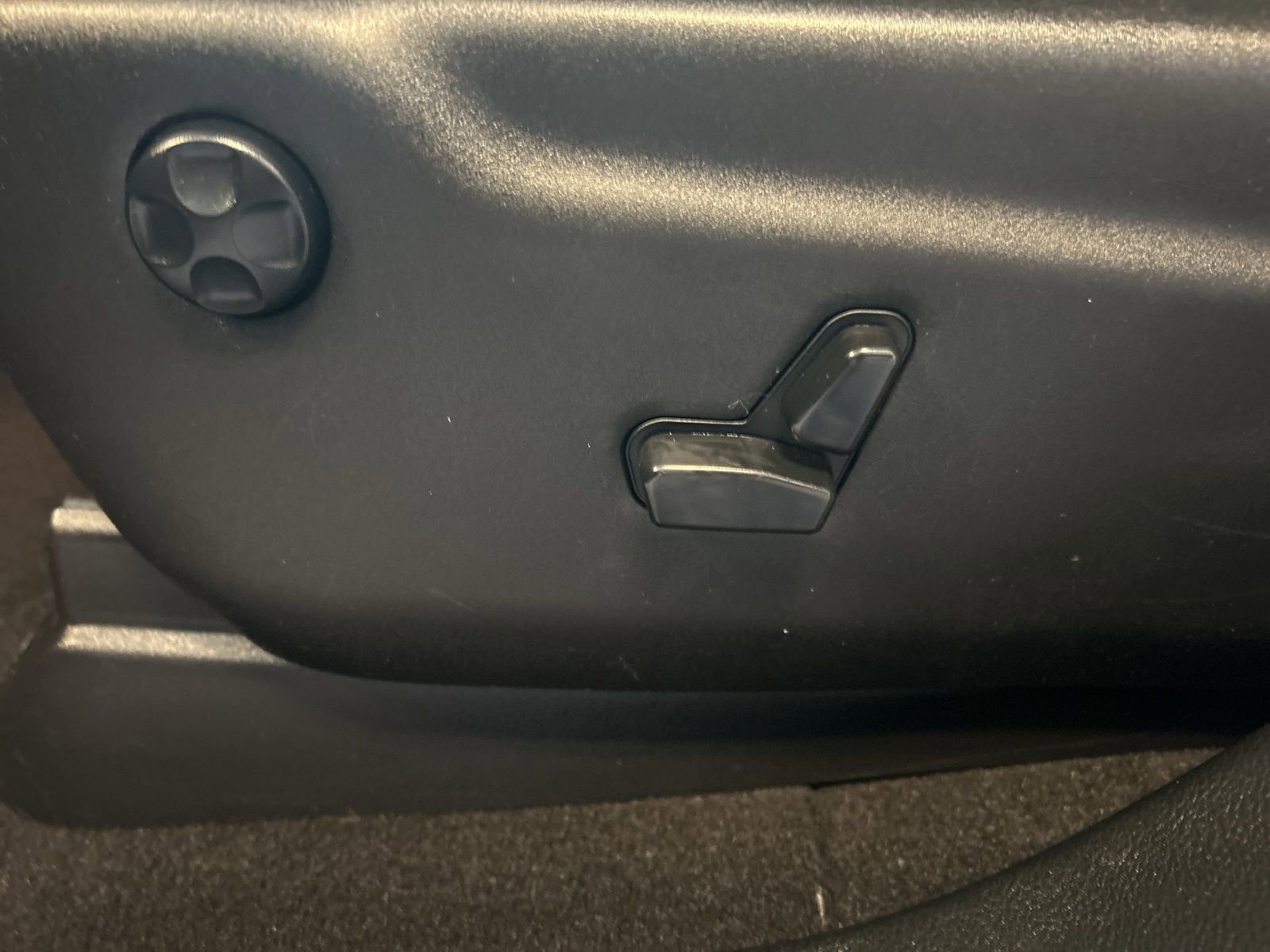 Used 2024 Dodge Durango GT image 21