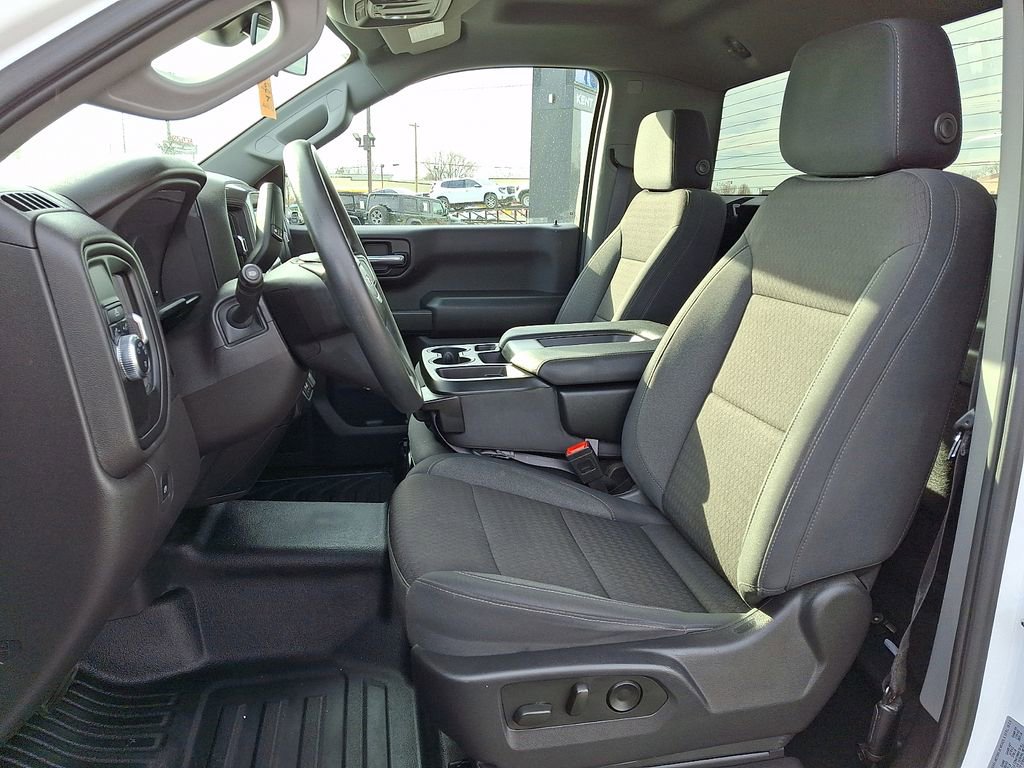 Used 2024 GMC Sierra 1500 Pro w/ Convenience Package image 15