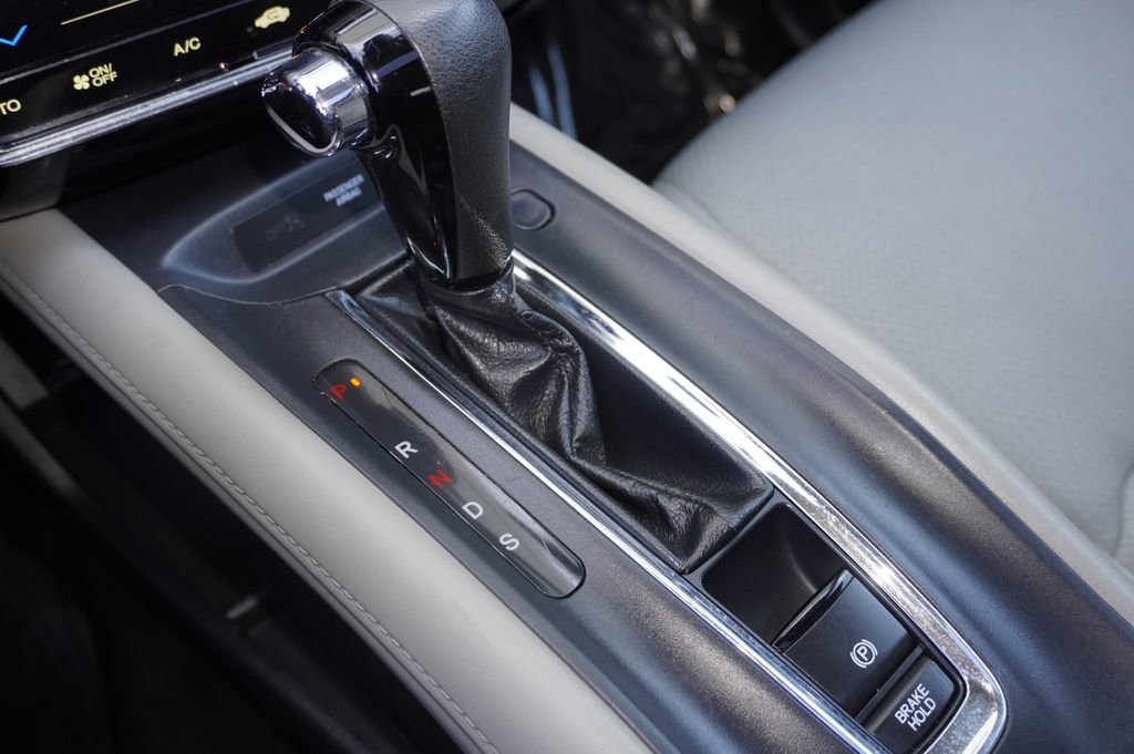 Used 2022 Honda HR-V EX image 15