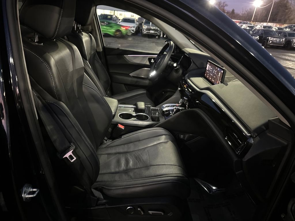Used 2023 Acura MDX SH-AWD w/ Technology Package image 27