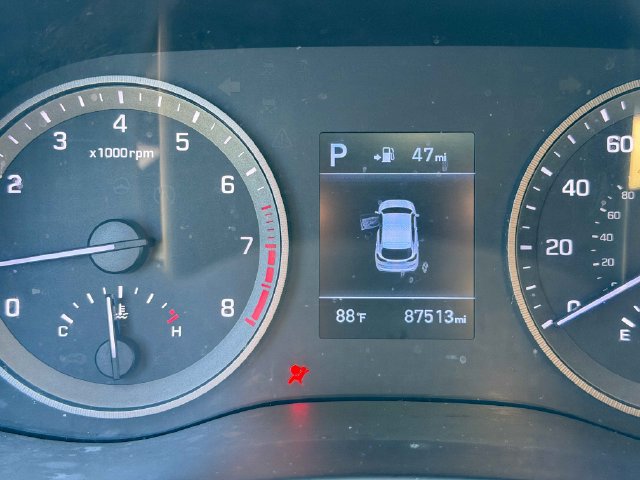 Used 2021 Hyundai Tucson Limited w/ Cargo Package FWD image 11