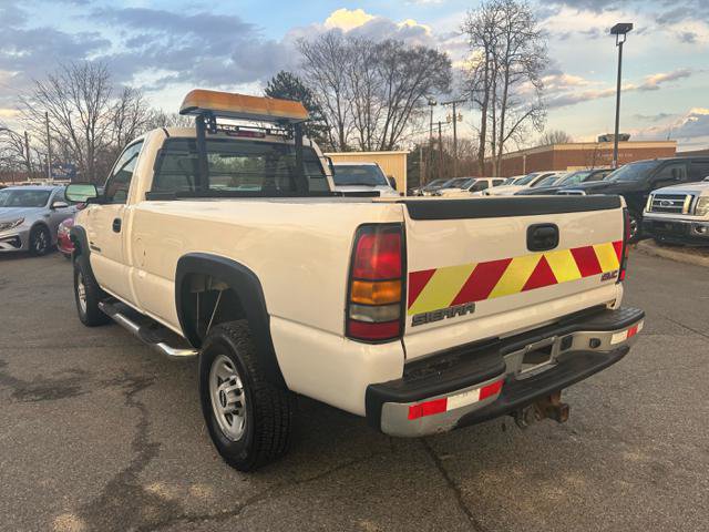 Used 2006 GMC Sierra 2500 W/T w/ Heavy-Duty Power Package image 9