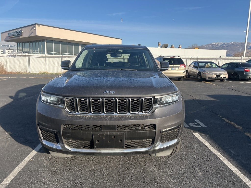 Used 2022 Jeep Grand Cherokee L Limited image 11