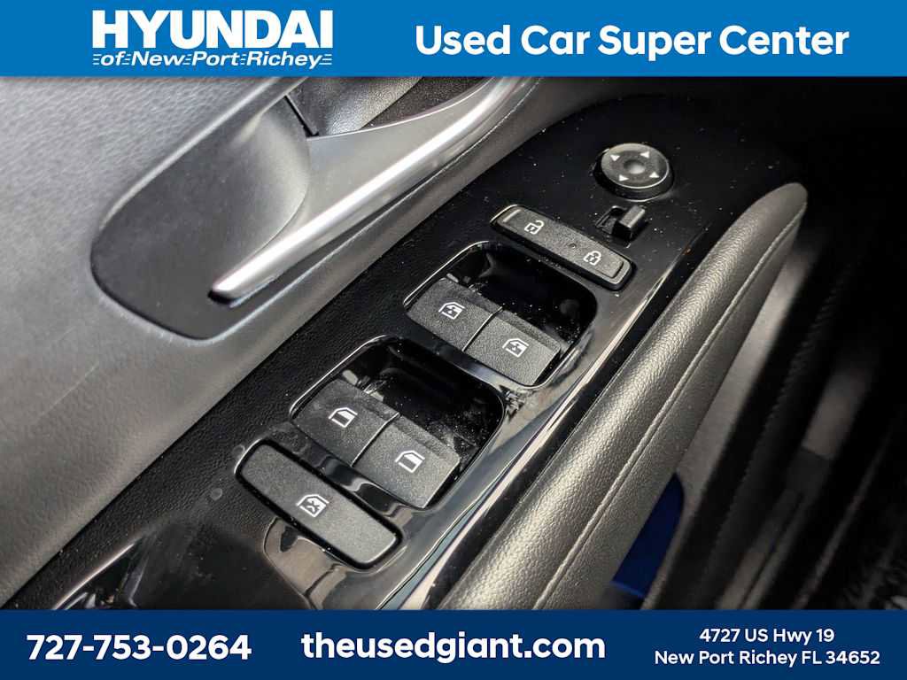 Certified 2023 Hyundai Santa Cruz Limited AWD/4WD image 32