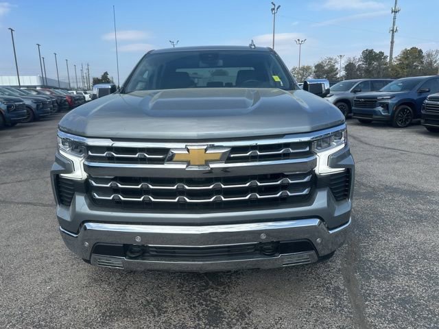 Used 2025 Chevrolet Silverado 1500 LTZ w/ Z71 Off-Road Package image 8