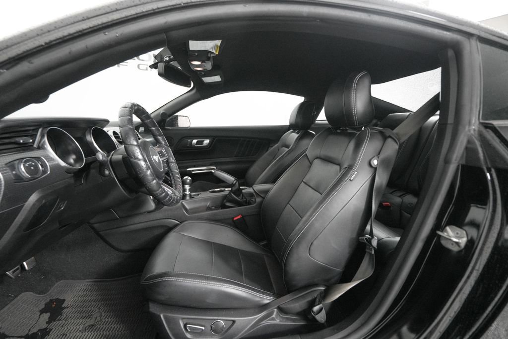 Used 2019 Ford Mustang GT Premium w/ GT Performance Package image 9