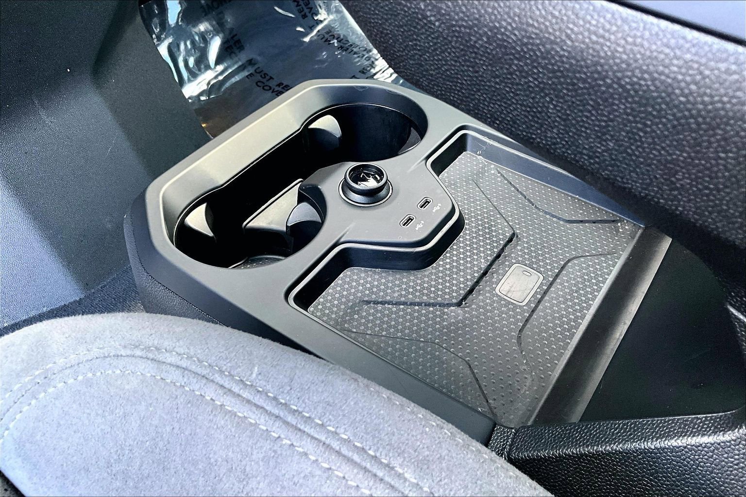 Used 2026 BMW iX xDrive45 w/ M Sport Package image 32