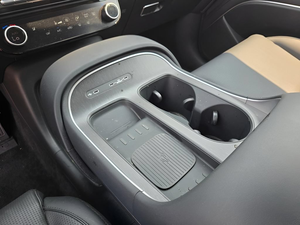 Used 2026 Hyundai Palisade SEL AWD/4WD image 17