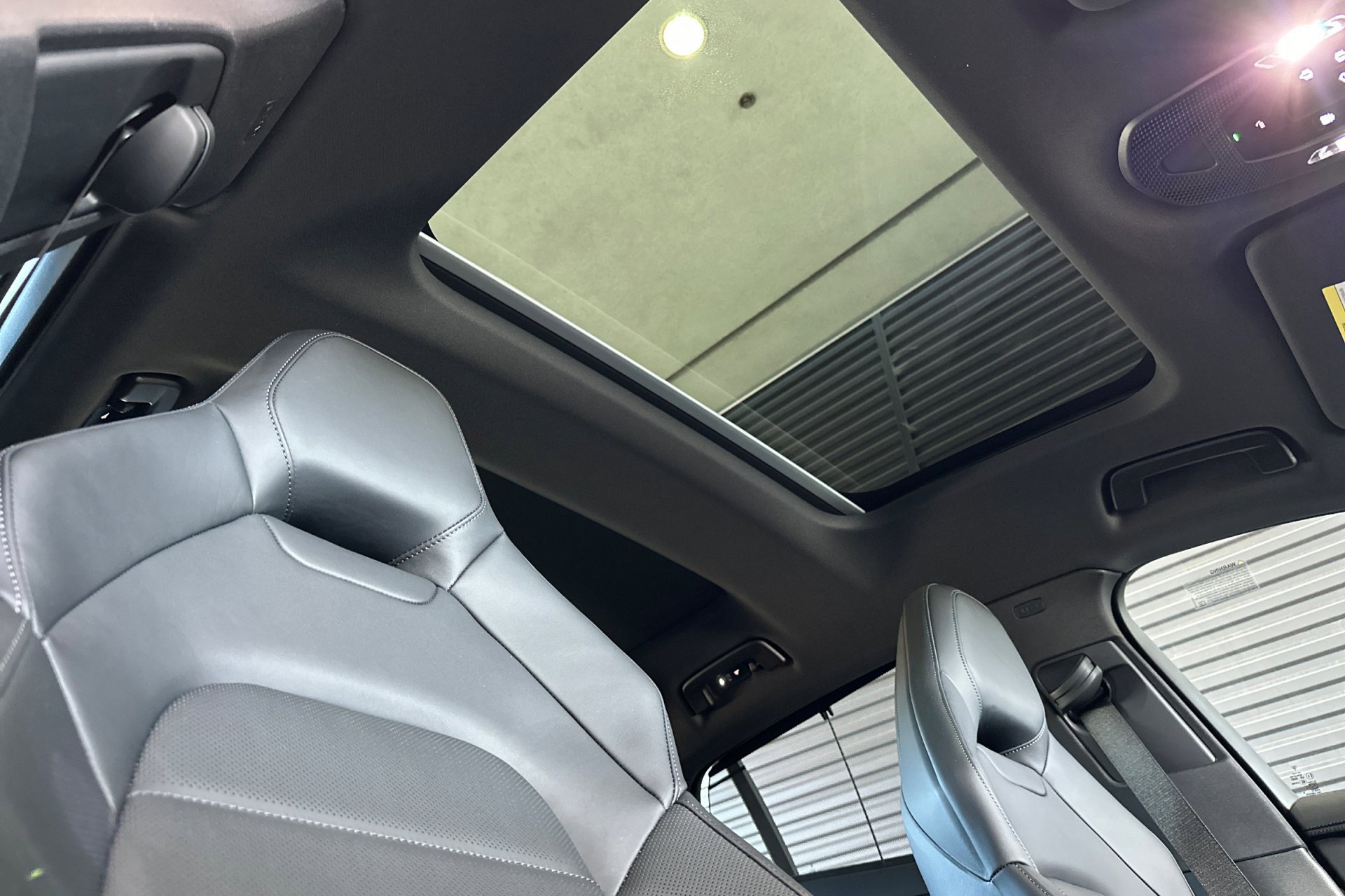 New 2025 Porsche Panamera image 18