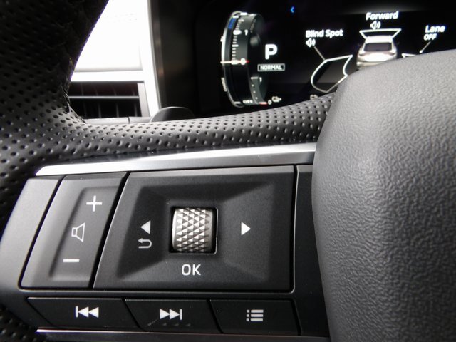 New 2025 Mitsubishi Outlander SEL image 33