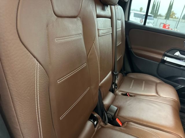 Used 2022 Mercedes-Benz GLB 250 image 27