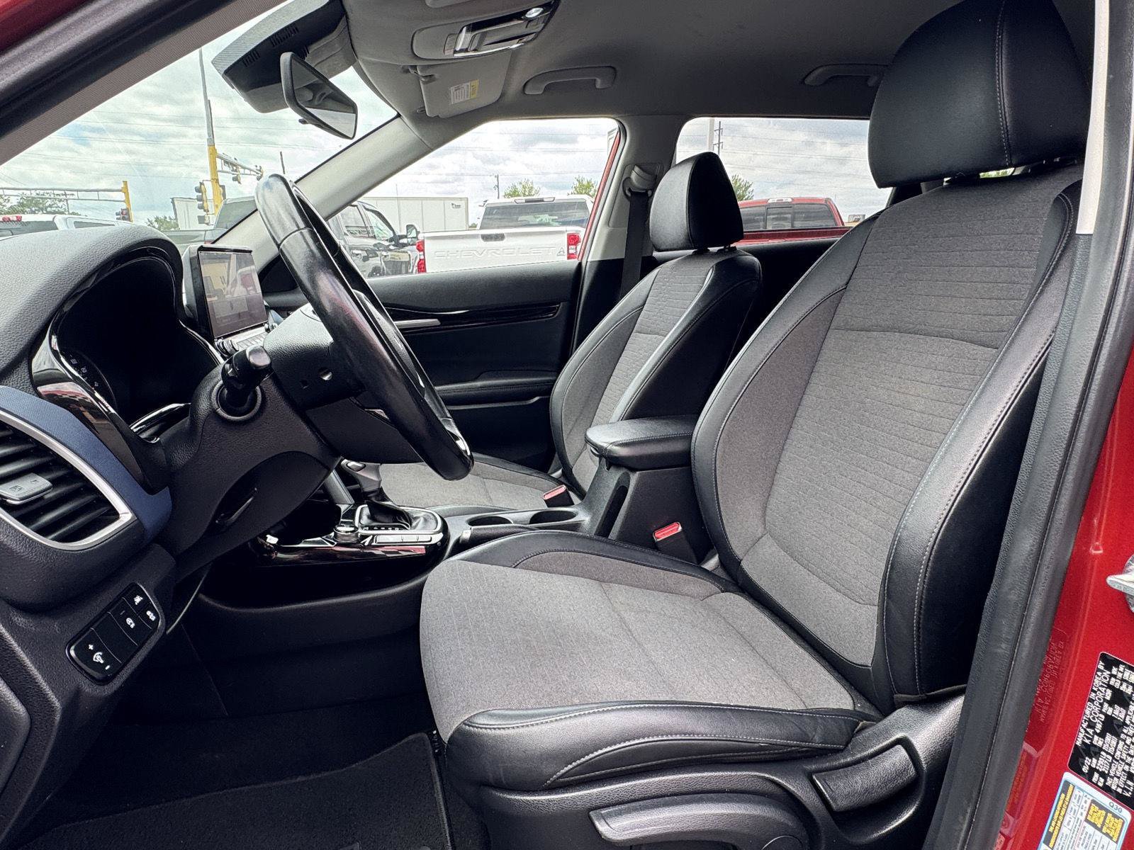 Used 2022 Kia Seltos S AWD/4WD image 14