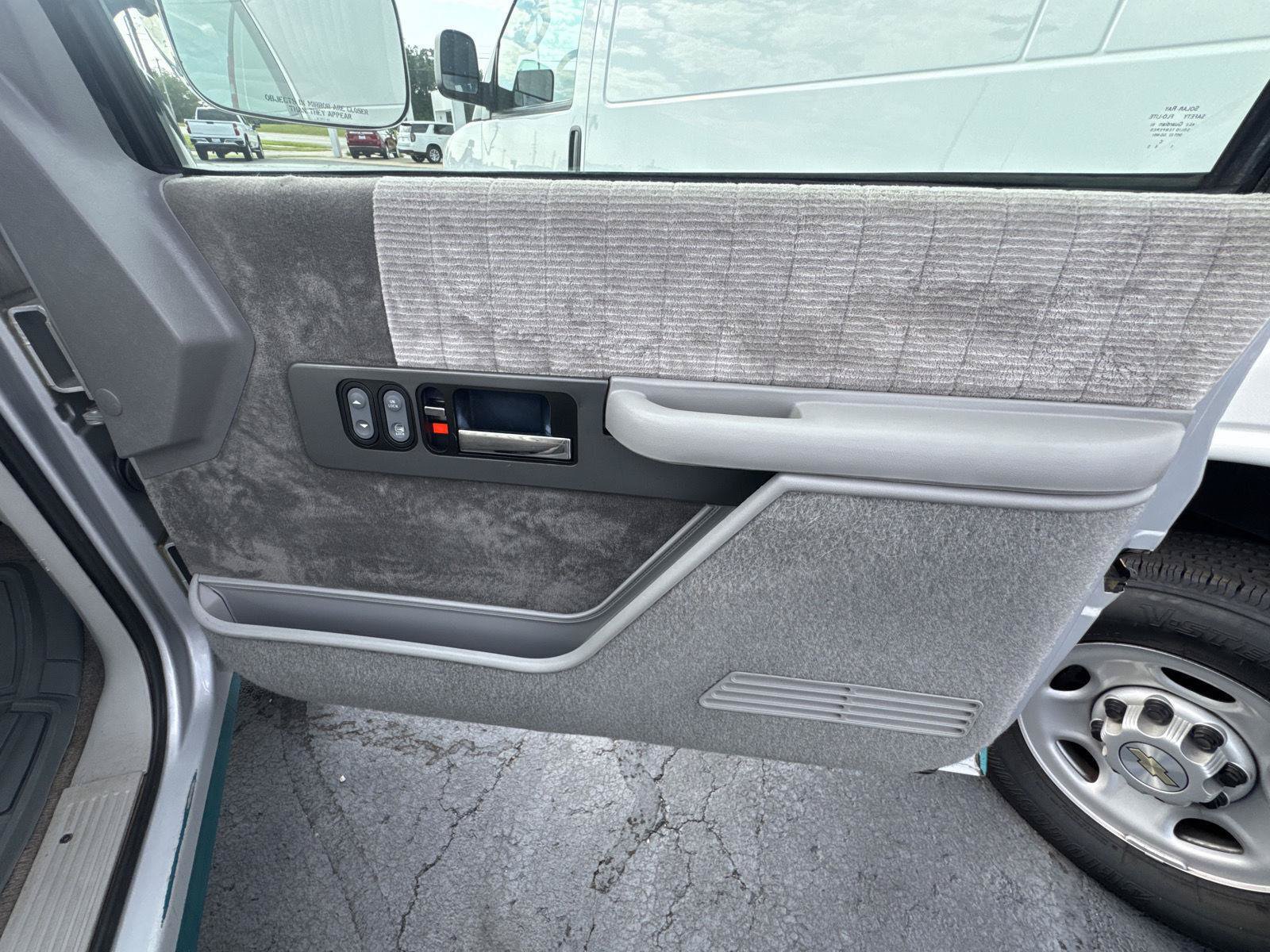 Used 1993 GMC Sierra 1500 4x4 Regular Cab image 15