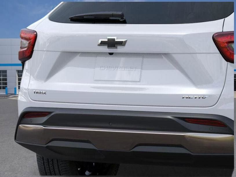 New 2026 Chevrolet Trax ACTIV w/ Sunroof Package FWD image 15