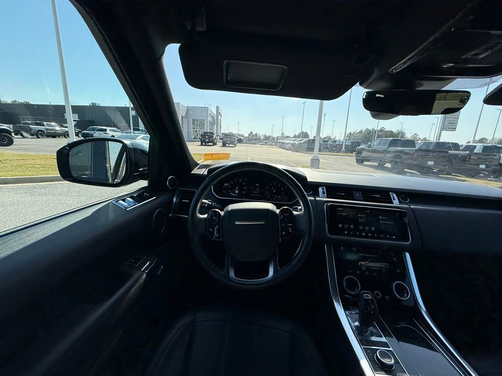 Used 2020 Land Rover Range Rover Sport SE image 13