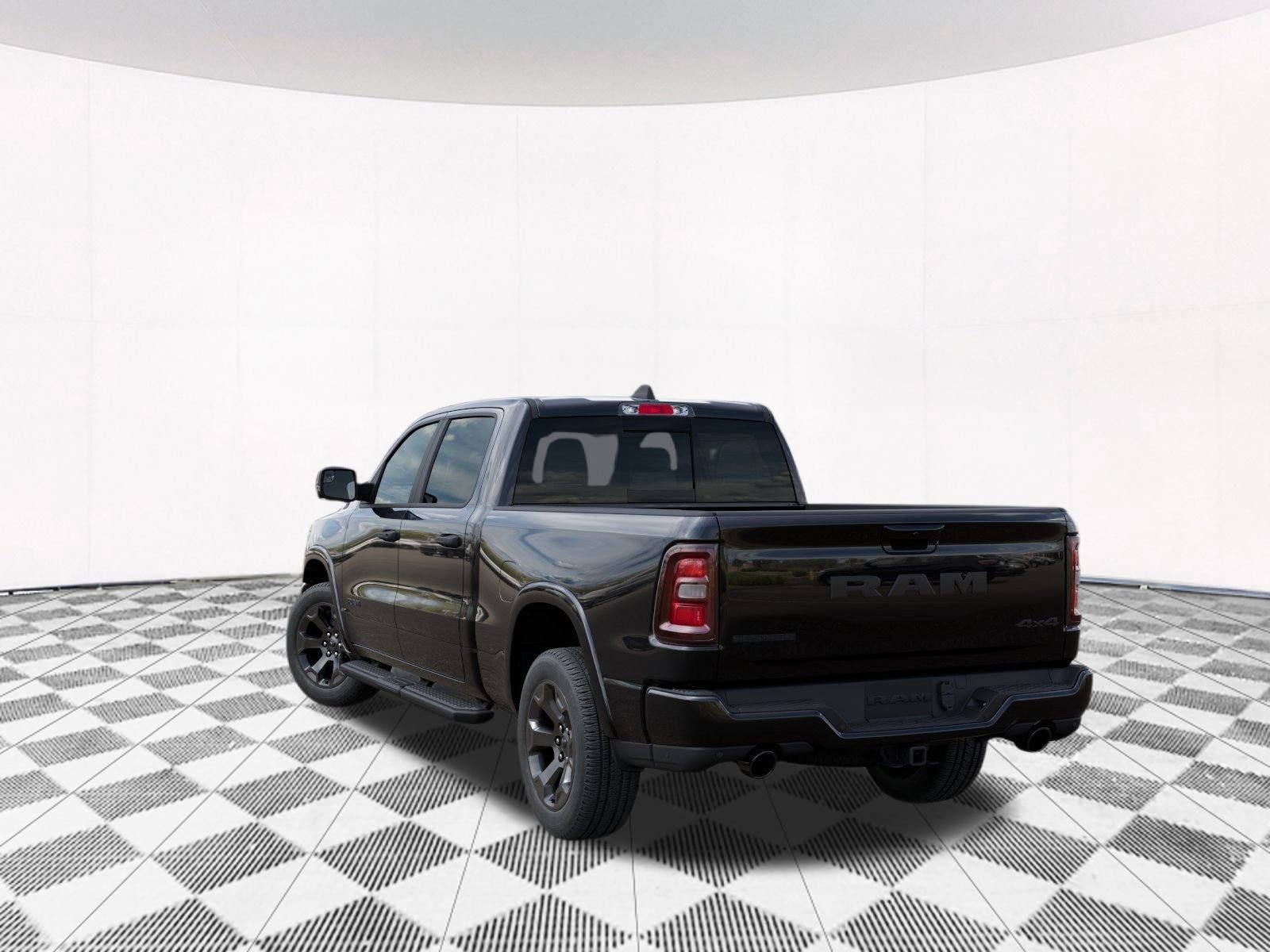 New 2026 RAM 1500 4x4 Crew Cab image 4