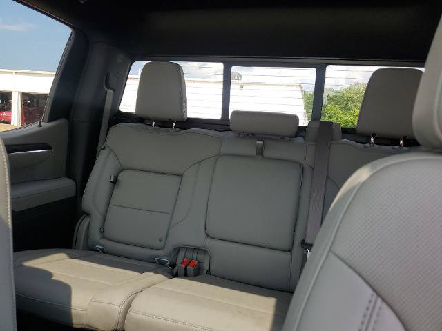 New 2026 GMC Sierra 1500 SLT w/ SLT Premium Plus Package AWD/4WD image 29