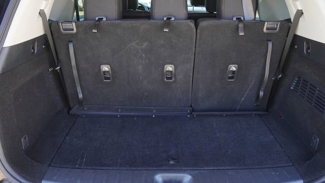 Used 2024 Nissan Pathfinder SV image 13